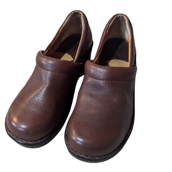 Born Brown Genuine Leather Clogs EUC Size 8 - Picture 2 of 8